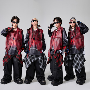 街舞儿童潮服架子鼓演出服男女童新款 嘻哈痞帅风红色皮衣马甲套装