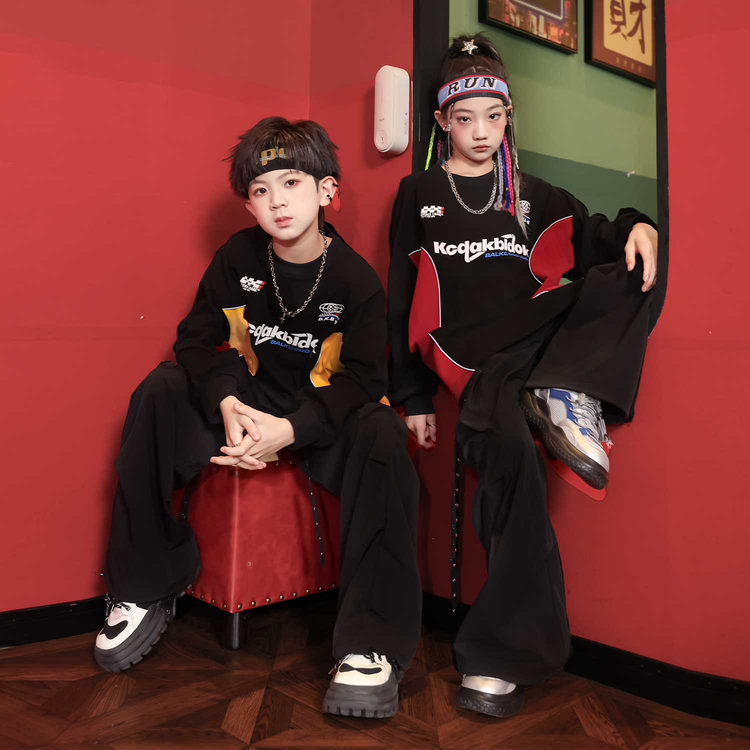 闪仔中性嘻哈街舞儿童演出服团购