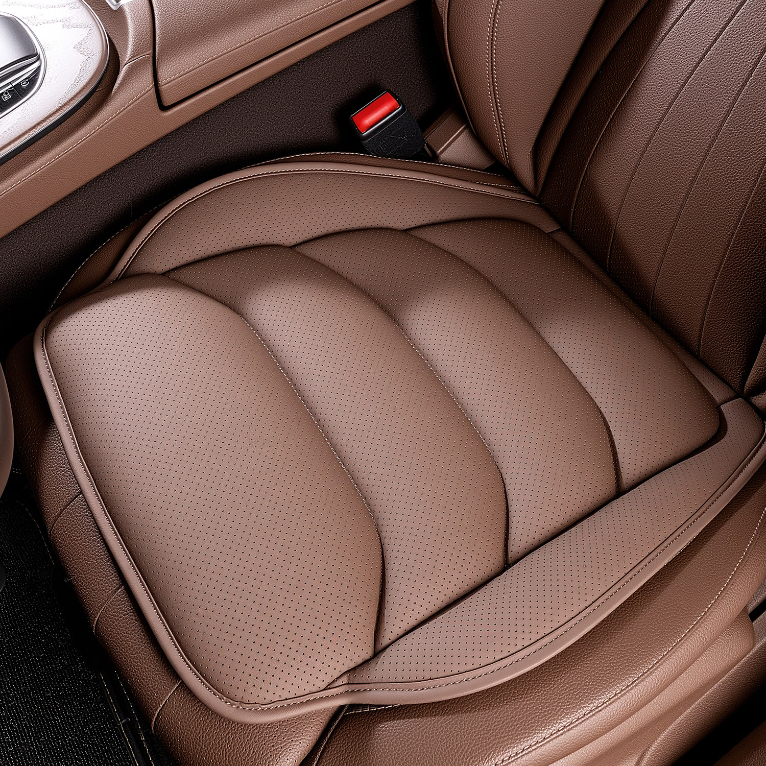 新款汽车坐垫四季通用单片座椅防滑舒适后排打孔纳帕皮透气座椅垫