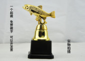 ：钓鱼公仔 D5塑料奖杯批发厂家直销 钓鱼奖杯 比赛庆典活动