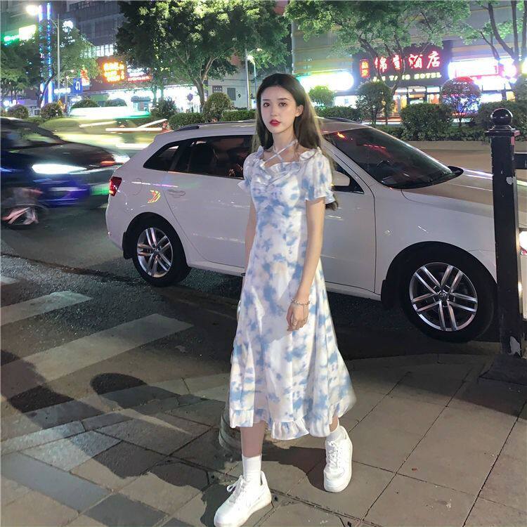 夏日连衣裙2024新款扎染连衣裙收腰显瘦韩版休闲短款碎花初恋裙