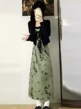 新中式国风复古绿色吊带连衣裙女夏季碎花修身显瘦禅意风长裙裙子
