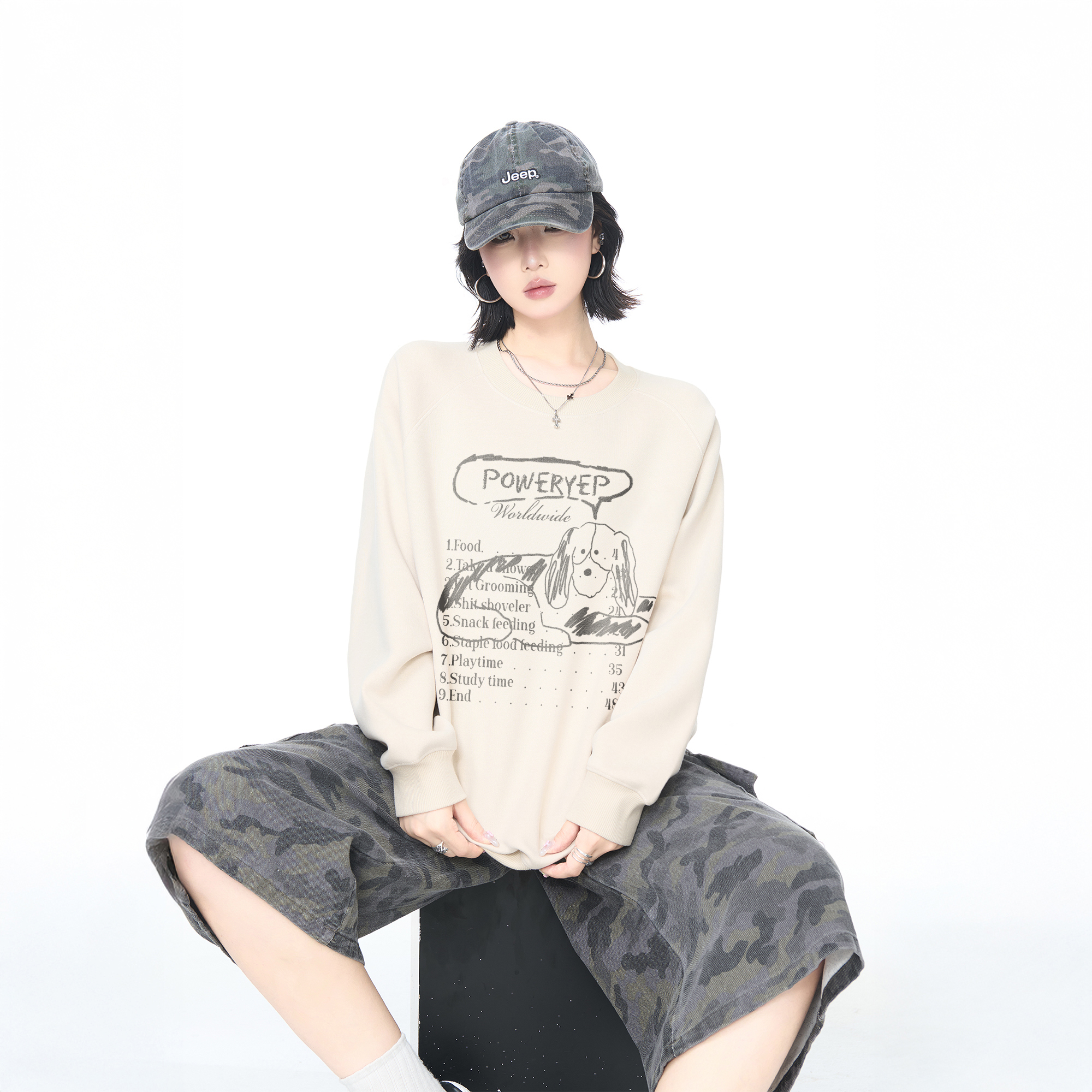 YEP2025秋季新款动物印花圆领卫衣女oversize宽松设计感套头上衣