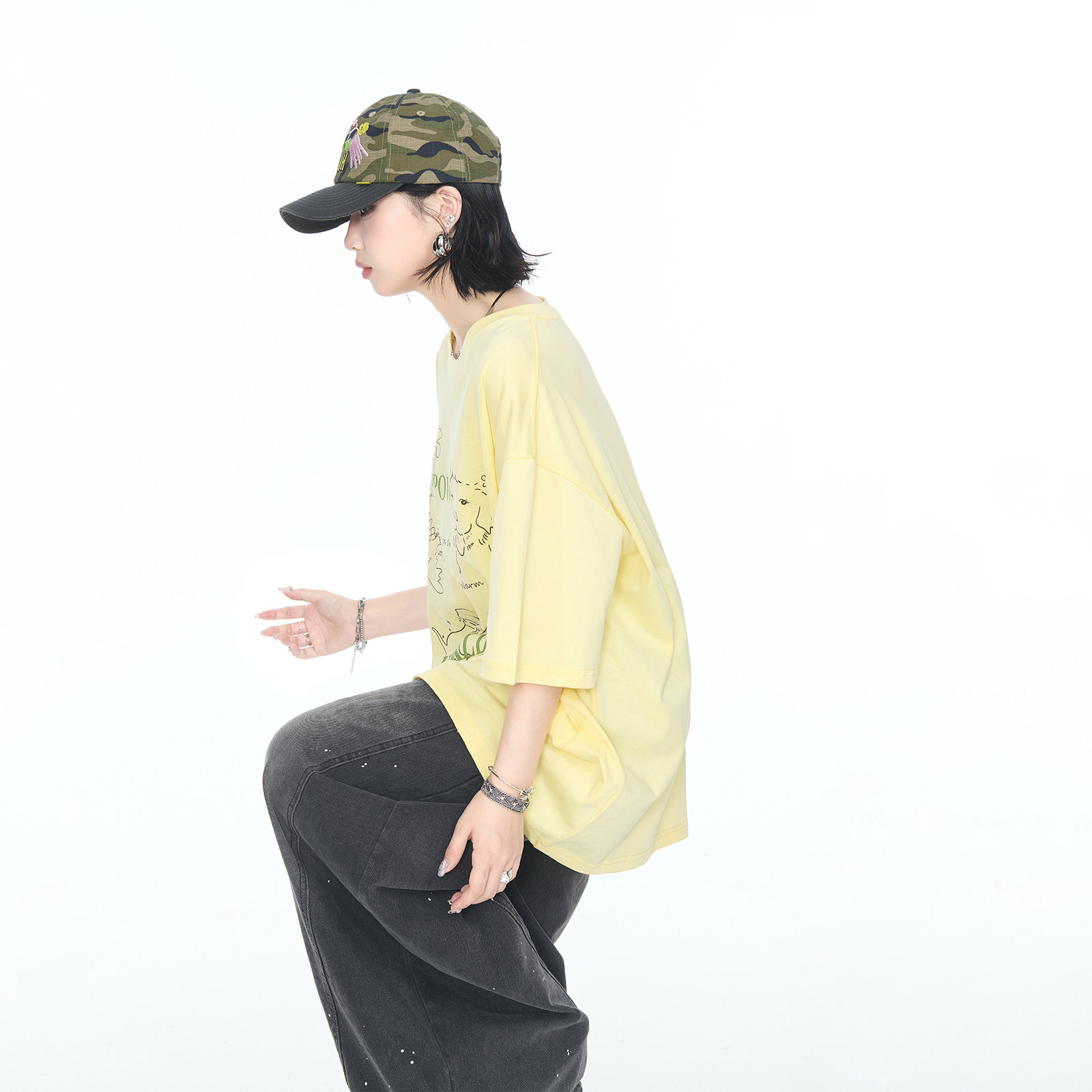 2025夏季新款创意印花短袖T恤女ins街头风宽松情侣款纯棉半袖上衣,女装/女士精品,T恤,淘宝优惠券,粉丝福利购,淘宝优惠卷