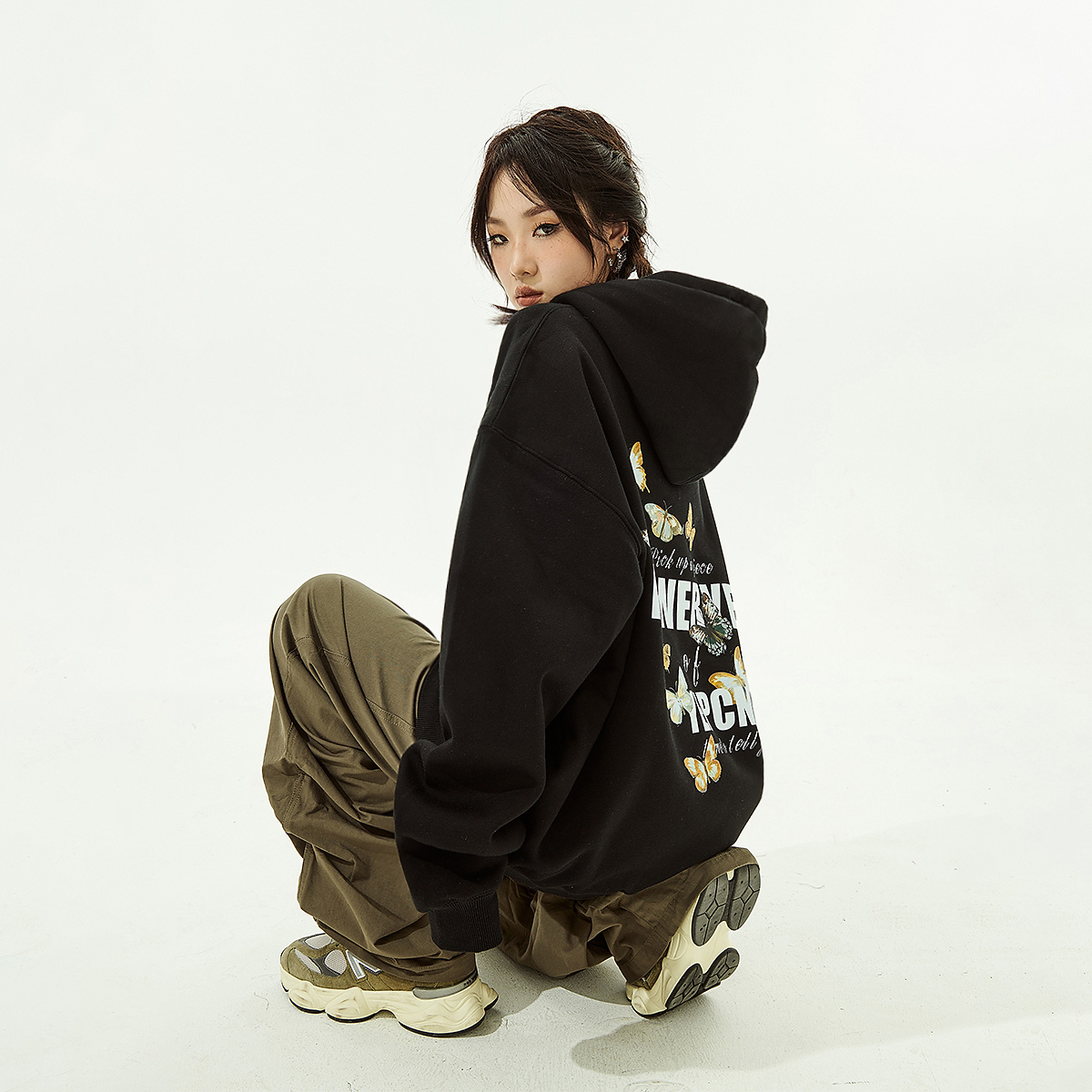 YEP复古黑色连帽卫衣春秋宽松