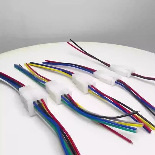 2.8mm汽车连接器摩托车线束插头2P3P4P塑料件公母胶壳公母接插件