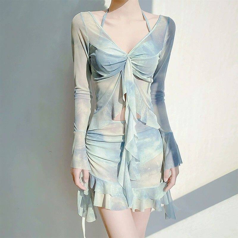 糖味小仙女分体泳衣女高级感2026新款长袖罩衫比基尼四件套泡温泉