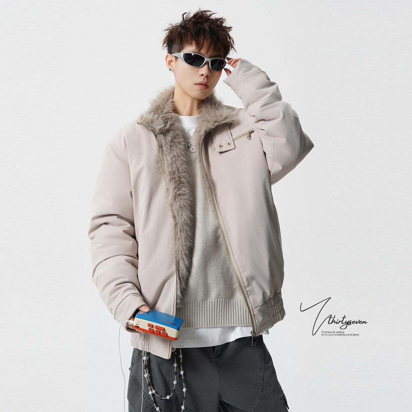 美式复古米色毛领翻领座山雕棉衣