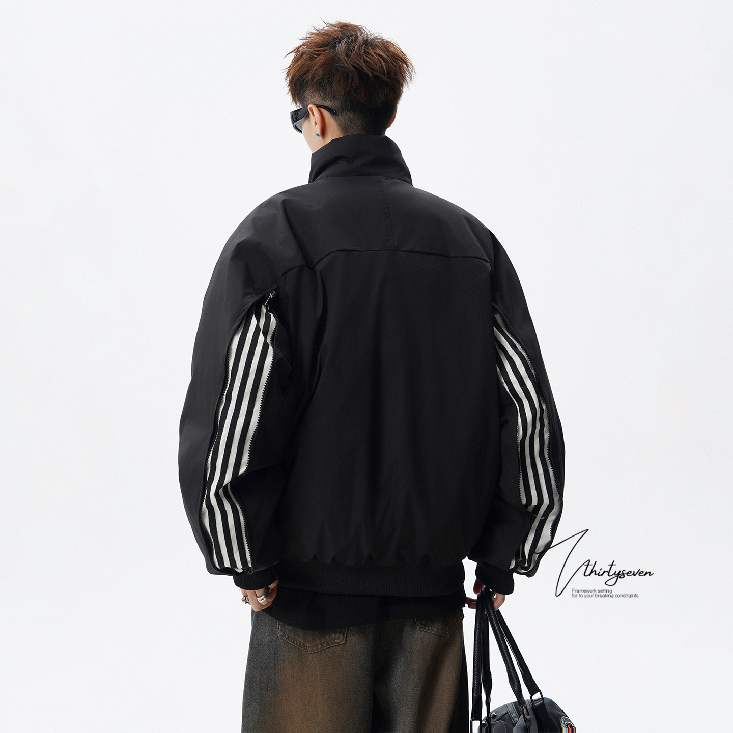 V37美式复古运动风立领拉链夹克男秋冬高街vibe条纹拼接潮流外套