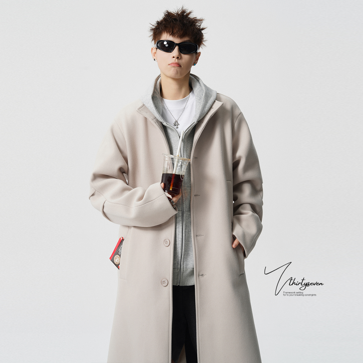 高级感痞帅立领情侣毛呢大衣男