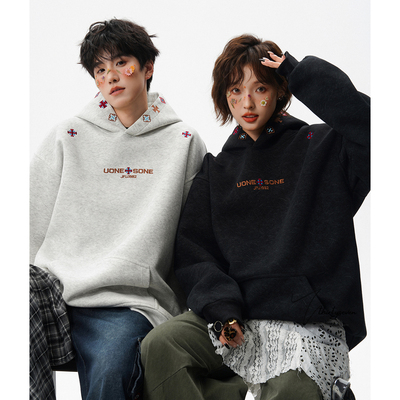 V37美式潮牌民族风刺绣连帽卫衣