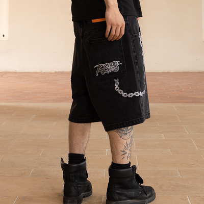 AVENUESON大道之子2025火焰刺绣锁链印花牛仔短裤