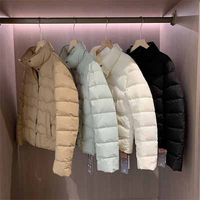 90白鸭绒轻盈短款立领羽绒服女