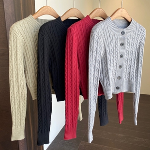 女外套秋冬新款 AMR 客供纱线舒适保暖针织开衫 巨洋气小短款