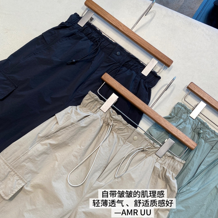 轻薄舒适阔腿工装裤降落伞束脚裤