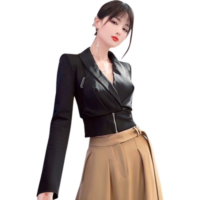 VJE早春设计感女装交叉领收腰造型小西装女新款气质短款外套