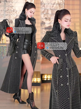 VJE深冬气质千鸟格毛呢大衣2025新款双排扣大摆修身洋气收腰外套