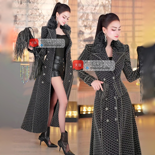 VJE深冬气质千鸟格毛呢大衣2025新款双排扣大摆修身洋气收腰外套