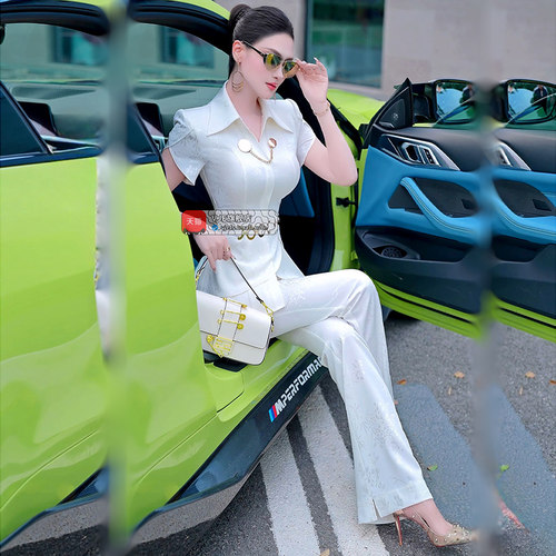 夏季小众设计感暗纹印花上衣微喇叭裤两件套2025新款OL风衬衫套装