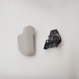 适用于奥迪A6L 引擎盖前机盖拉线拉手扣手底座支架轴承05 11款