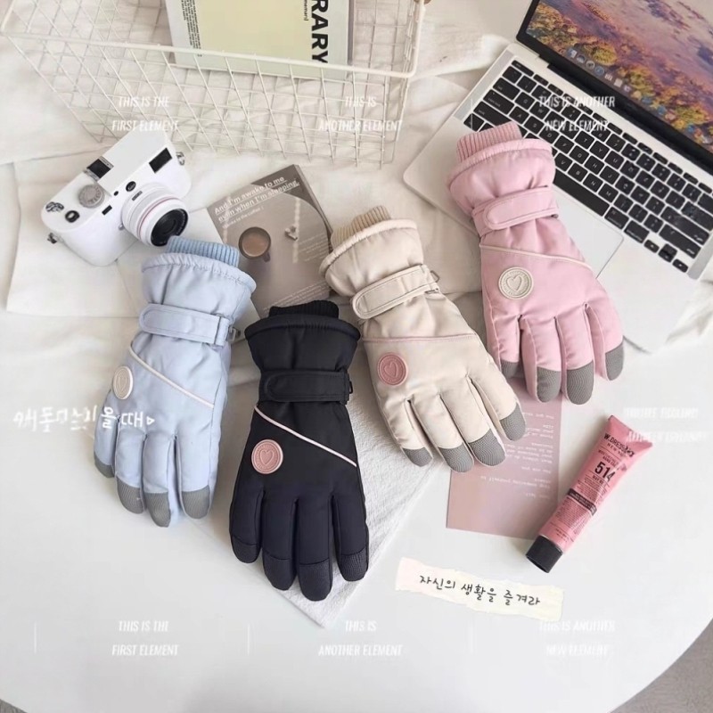 手套骑行摩托车电动车冬季女士女款御寒防水防风加厚滑雪保暖加绒