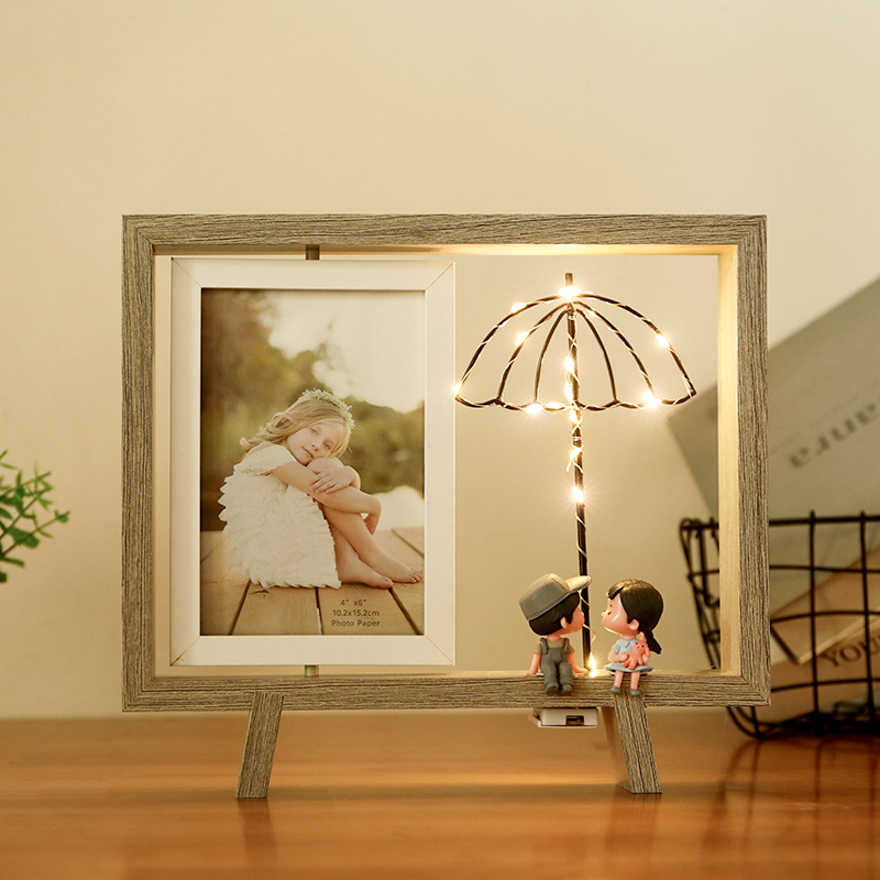 创意情侣带灯简约相框摆台木质