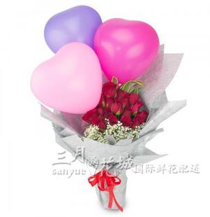 马来西亚红玫瑰12/24/18带气球花束生日送花给女朋友吉隆坡花店