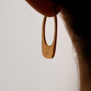 ABOAB SURROUND系列Oval Long Hole Hoops耳饰925银厚镀金原创设