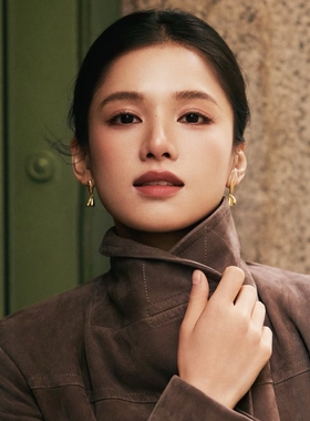 张婧仪米兰时装周 PASTORALE系列Sprout耳饰