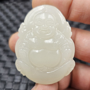 新疆和田白玉元宝佛玉石挂件青白色方解石玉弥勒佛吊坠玉佛牌子