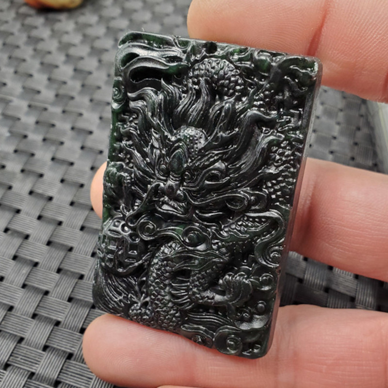 玉石挂件新疆和田墨玉生肖龙挂件墨绿蛇纹石玉吊坠玉牌子玉坠