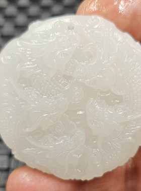 新疆和田白玉生肖龙玉石挂件
