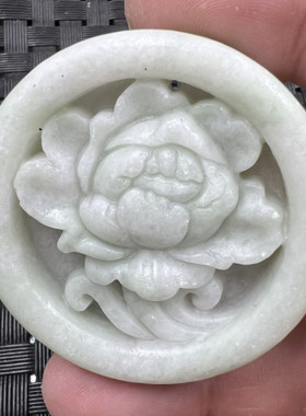 玉石挂件贵州翠牡丹花挂件方解石玉花开富贵吊坠豆绿色玉牌子车挂