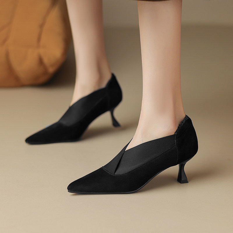 春秋季新款真皮法式尖头黑色深口单鞋女细跟高跟鞋百搭气质女鞋子