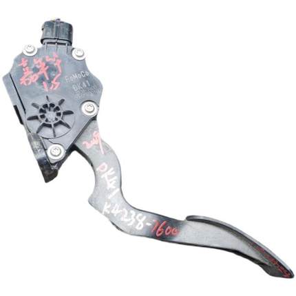 适配嘉年华 1.5L 电子油门加速踏板插头总成 K4238-7600