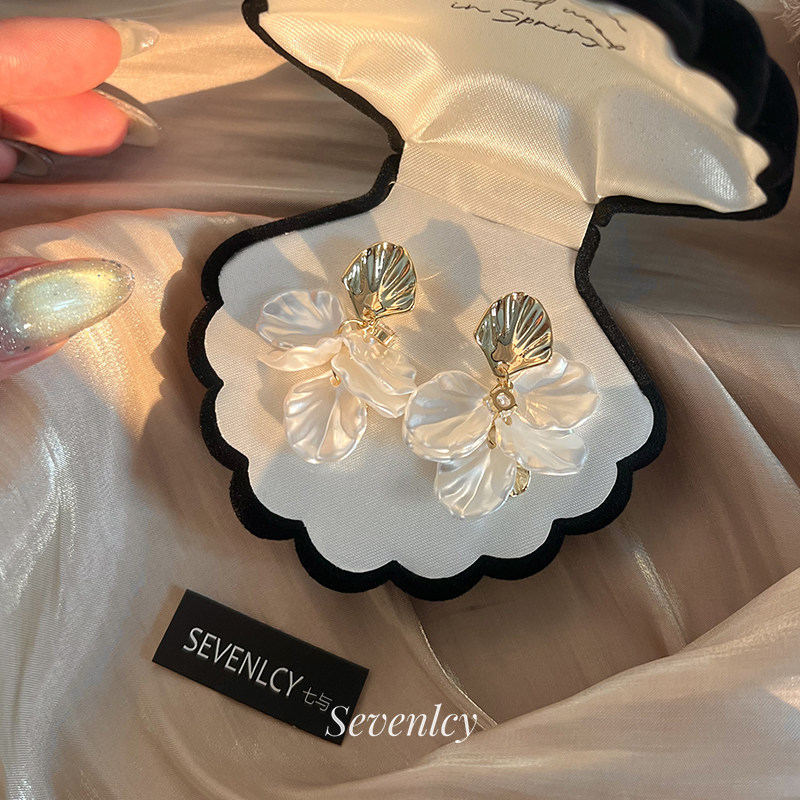 新品【贝壳风铃】夏日限定~925银针花瓣流苏耳钉耳环耳坠