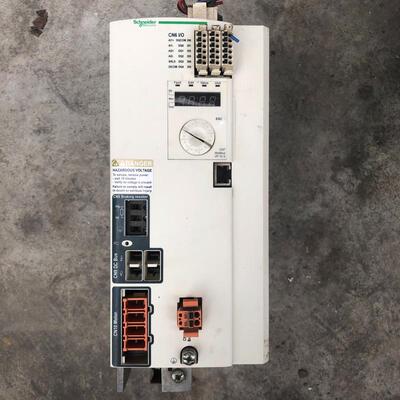 施耐德7KW伺服驱动器LXM32CD72N4(议价）