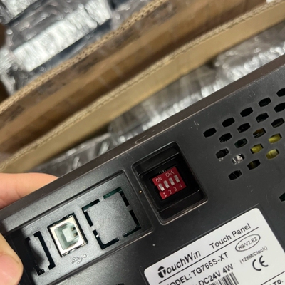 信捷7寸触摸屏tg765s-Xt现货50台成色漂亮出货会测试 议价