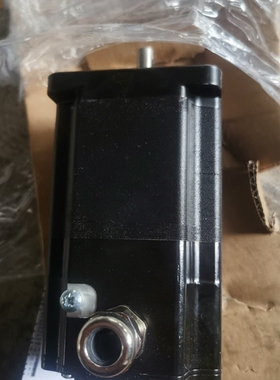 步进电机，型号BRS39ANA70ABA库存件，外观成 议价