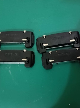 基恩士固定座，KEYENE，两套。单套价格。 议价