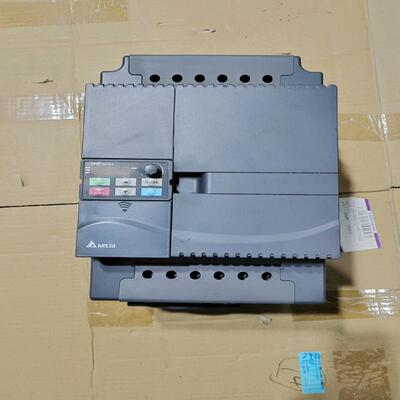 台达变频器22KW，VFD220E43A，拆机，功能(议价）