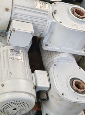 GTR日精减速电机，型号FS35N030-YT13040NA 议价