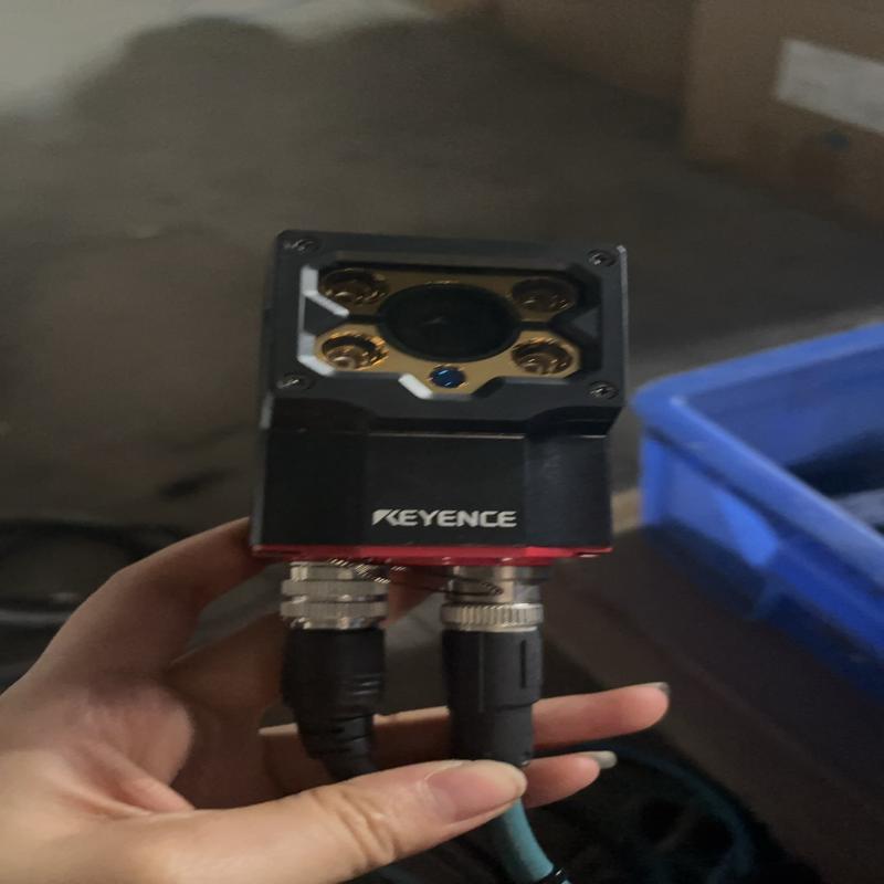 基恩士基恩士SR-1000传感器，2020年生产，成(议价）