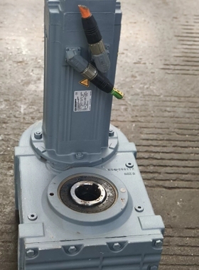 德国SEW赛威减速电机 FA77 CMPZ80M 型号 议价