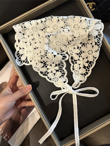 法式田园风女蕾丝三角巾百搭装饰