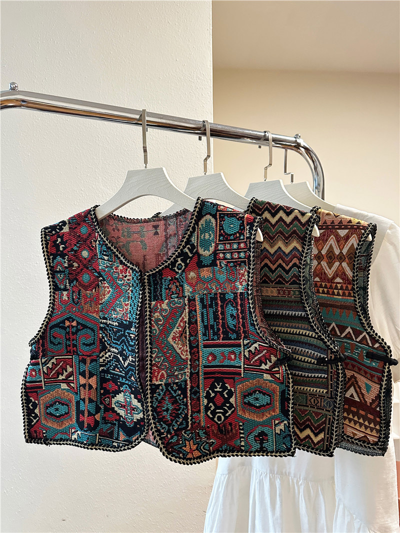 简牛春夏民族风女士披肩马甲刺绣