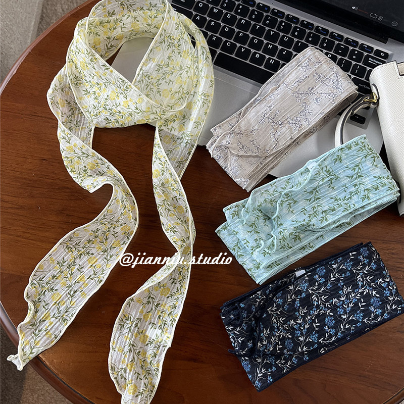 日系文艺复古小碎花长条丝巾女春夏新款轻薄透气百搭装饰领巾围巾
