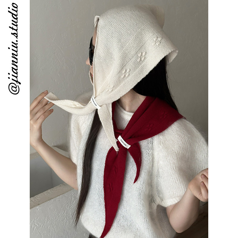 韩版百搭纯色含羊毛针织三角巾女秋冬复古百搭保暖护肩颈毛线围脖
