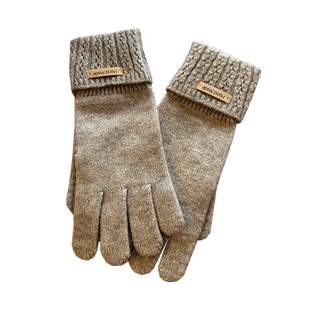 针织羊绒手套秋冬季女士纯色贴标保暖防寒护腕分指漏指可触屏手套