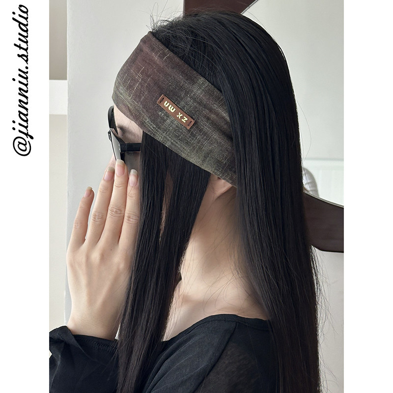 韩版简约复古格纹宽边发带女高级感户外时尚运动吸汗头巾发箍头套